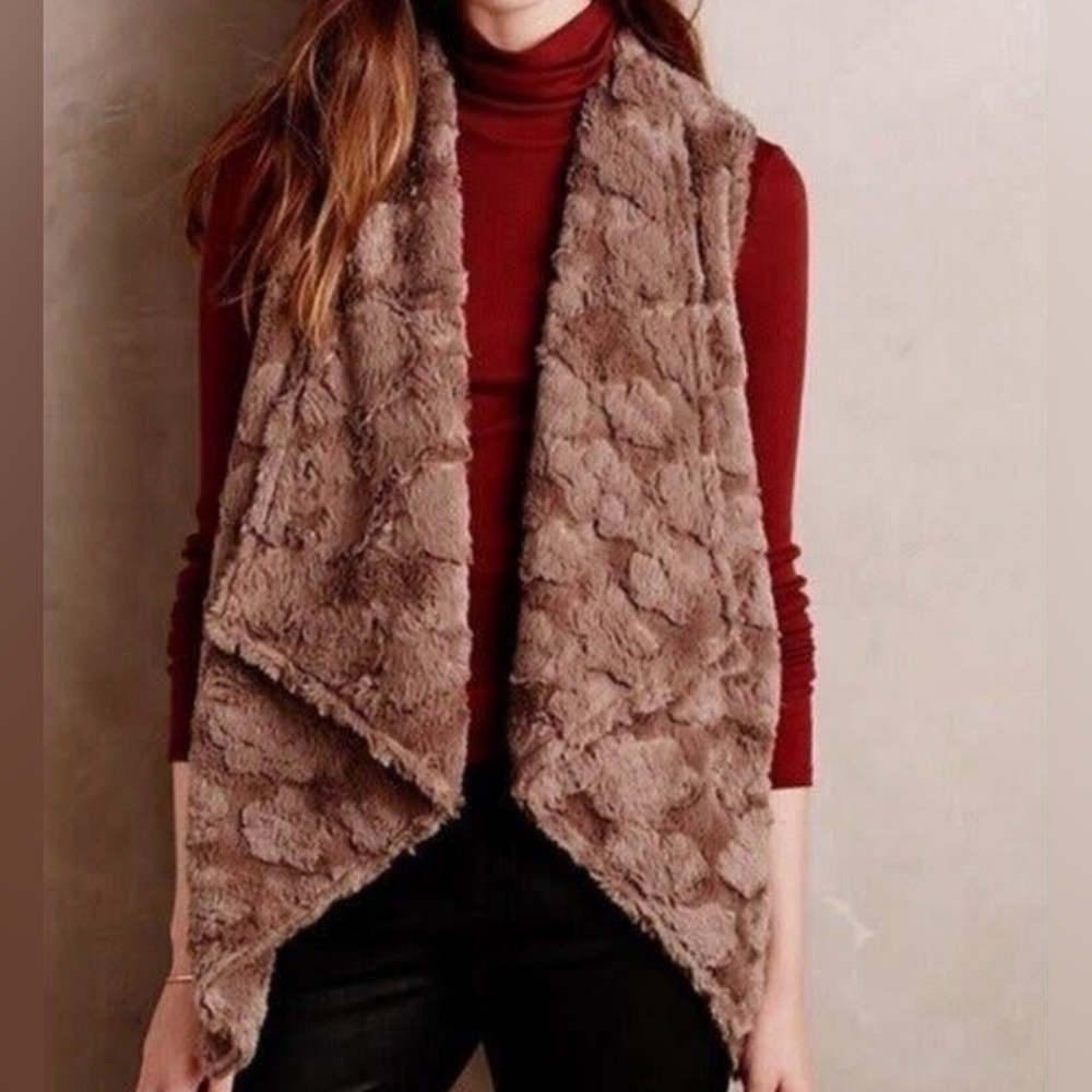 ELEVENSES Anthropologie Faux Fur Pelage Vest Tan Brown Motif Cozy Boho Large